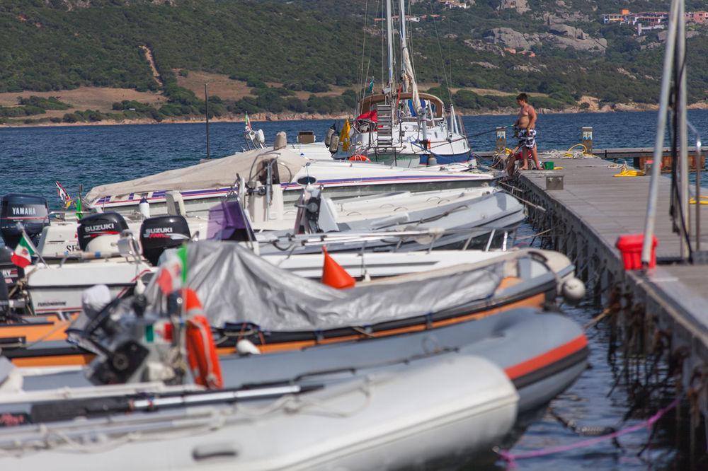 Centro Vacanze Isuledda Cannigione Exteriör bild