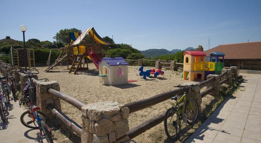 Centro Vacanze Isuledda Cannigione Exteriör bild